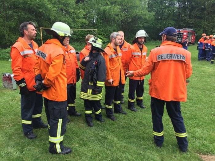 Übung mit der Jugendfeuerwehr 2017