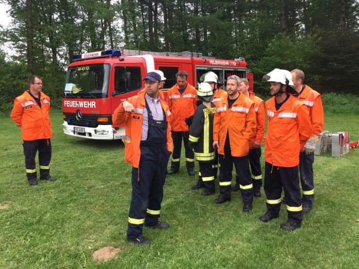 Übung mit der Jugendfeuerwehr 2017